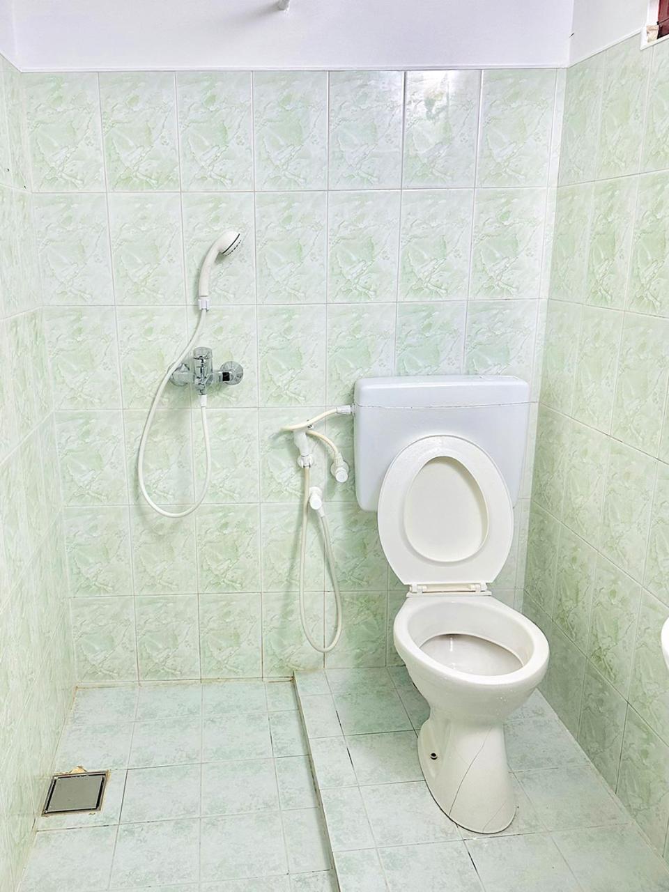 Sea Breeze Guest House ネゴンボ エクステリア 写真